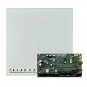 Centrala Paradox SP7000+ 16 intrări de zonă sau 32 cu ATZ, extensibila la 32 zone extensibilă la 16 ieşiri PGM - (5 pe placă, 1 
